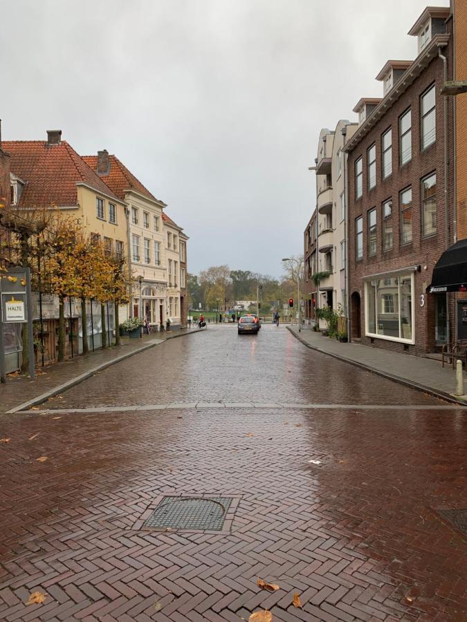 Kleinschalig Hostel In Deventer, Hartje Stad, Aan De Ijssel, 外观 照片