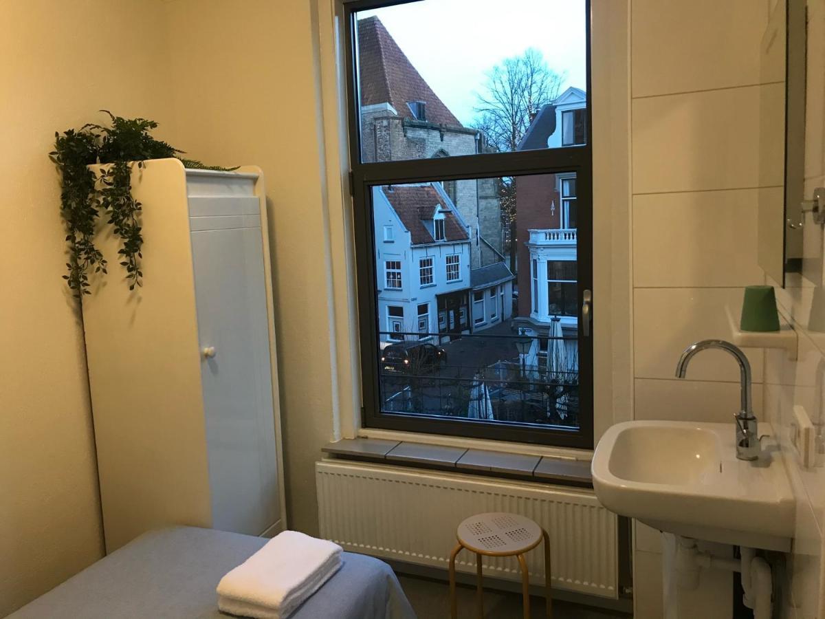 Kleinschalig Hostel In Deventer, Hartje Stad, Aan De Ijssel, 外观 照片