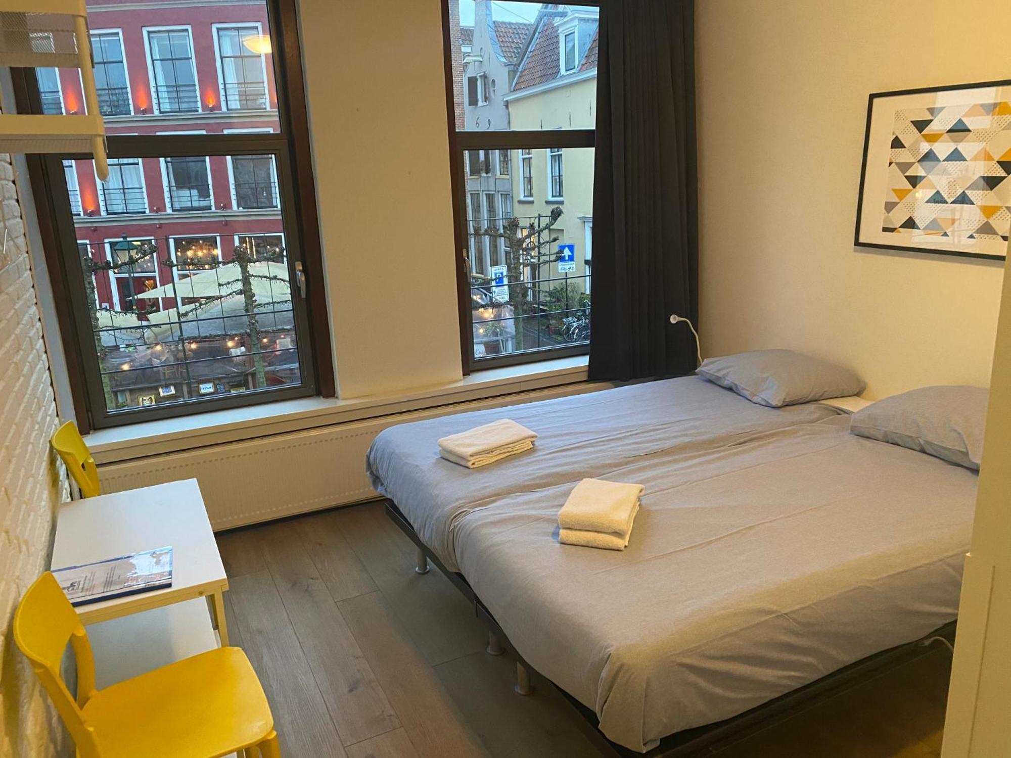 Kleinschalig Hostel In Deventer, Hartje Stad, Aan De Ijssel, 外观 照片
